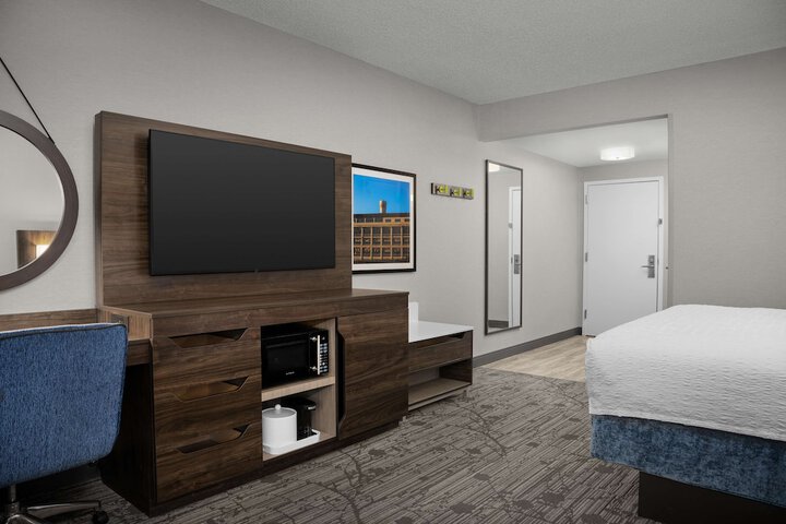 Room 20 of 42