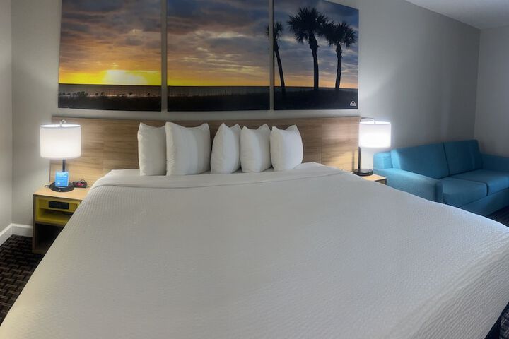 Days Inn by Wyndham Port Charlotte / Punta Gorda