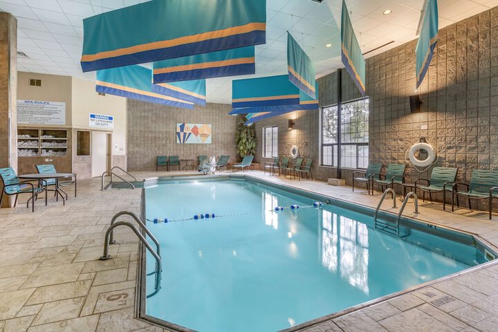 Pool 4 of 44