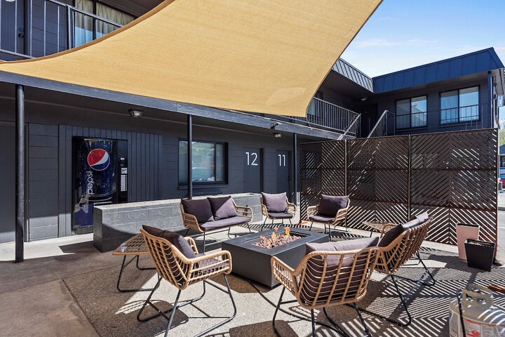 Terrace/Patio 36 of 36