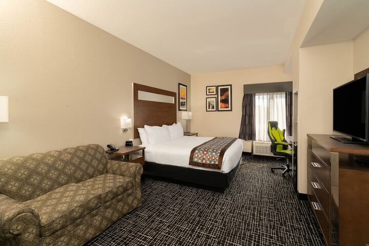Room 21 of 25