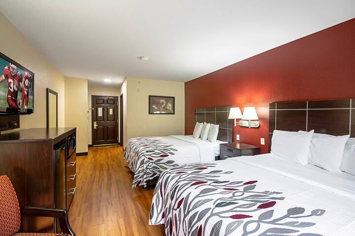 Room 18 of 34