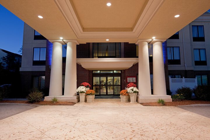Hotel 3 of 53