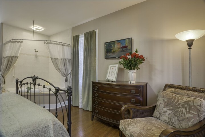 Room 40 of 78
