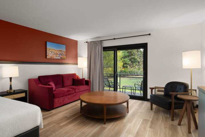 Hotel Vervana Trademark Collection by Wyndham