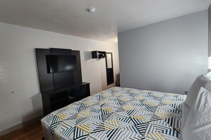 Motel 6 Conroe TX