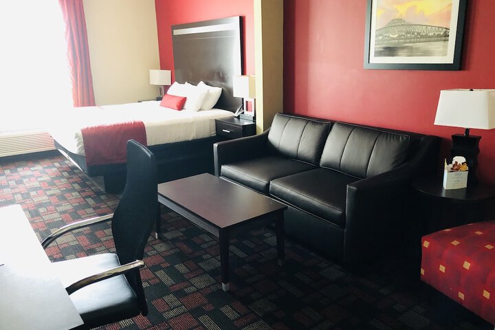 Wingate by Wyndham Lake Charles Casino Area