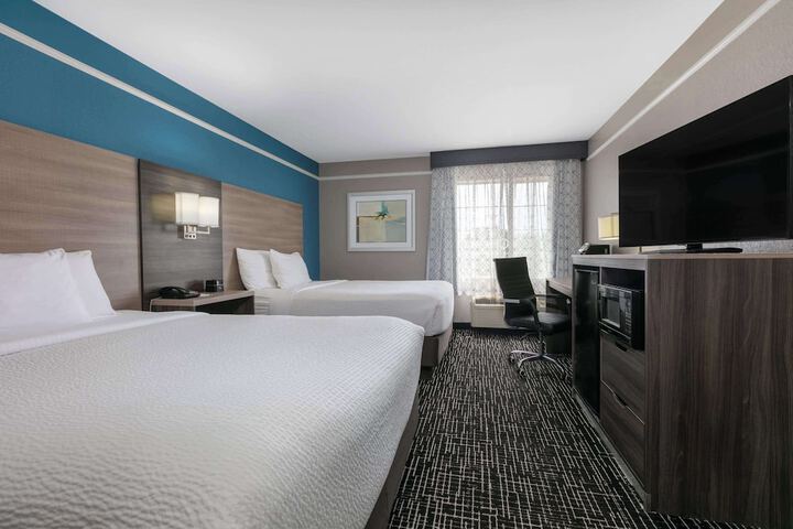 La Quinta Inn & Suites by Wyndham Weatherford