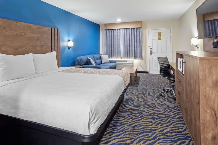Room 19 of 24