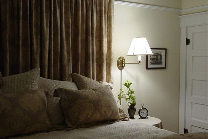 THE MCFARLAND INN