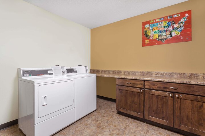 Room 20 of 27