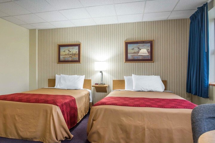 Room 22 of 25