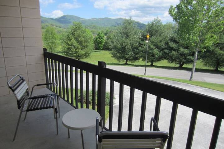 Highland Manor Inn