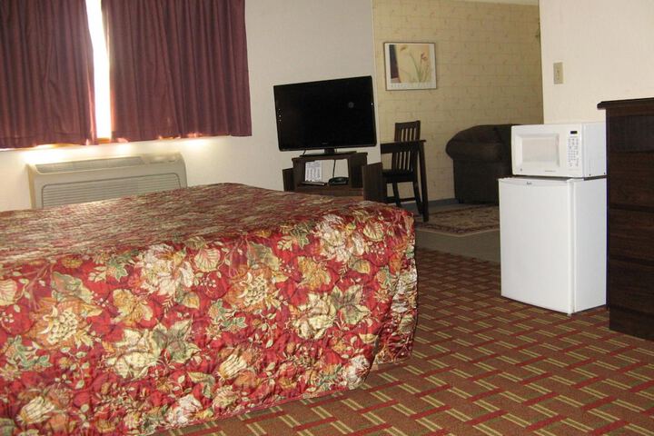 Room 16 of 24