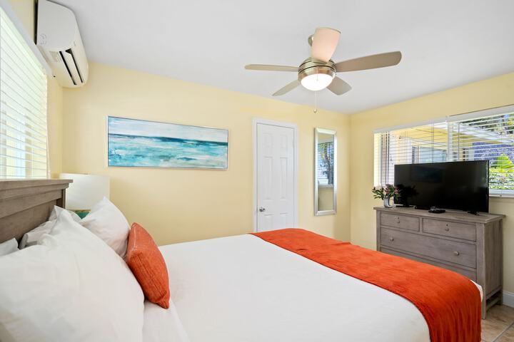Bay Harbor Lodge