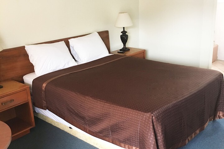Room 12 of 20