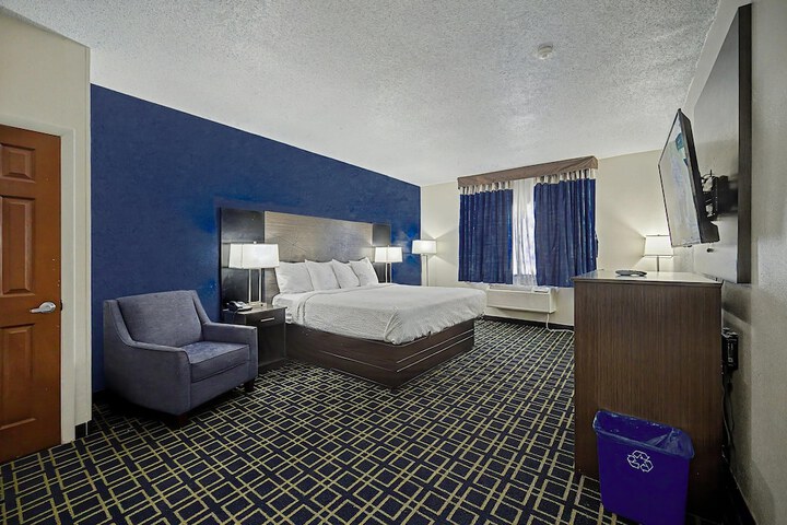 Baymont by Wyndham Greensburg