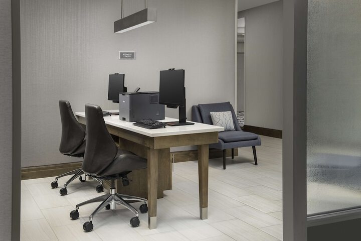 Business Center 46 of 48