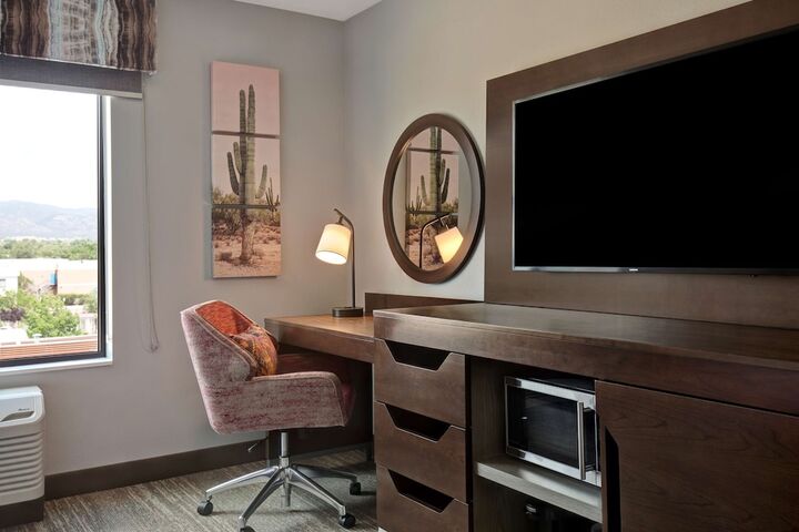 Room 29 of 43
