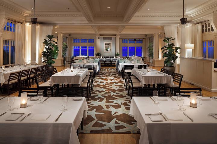 Moana Surfrider a Westin Resort & Spa, Waikiki Beach