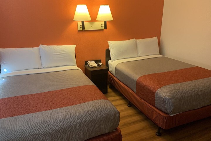 Motel 6 Grants NM