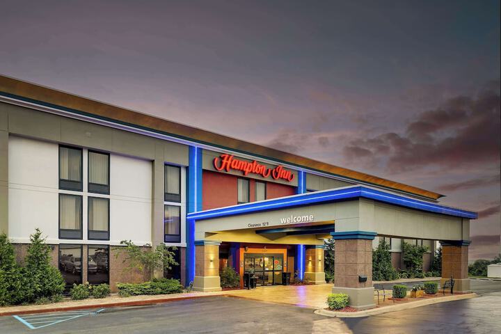 Hotel 3 of 48