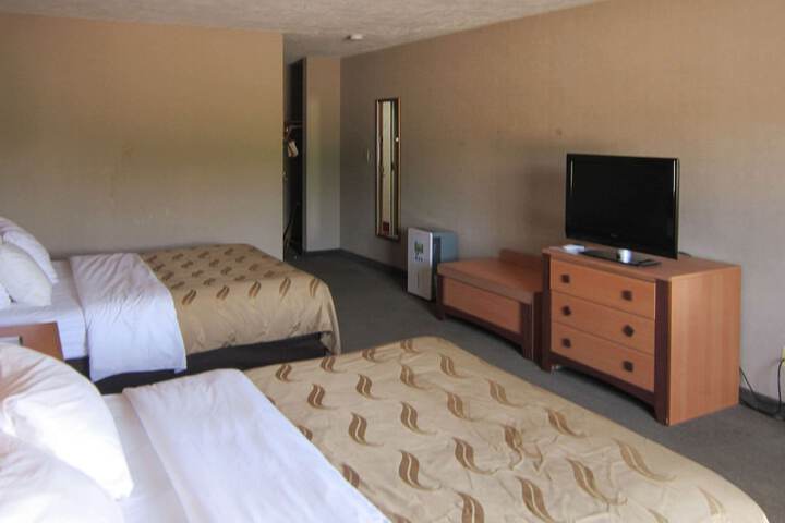 Room 62 of 88