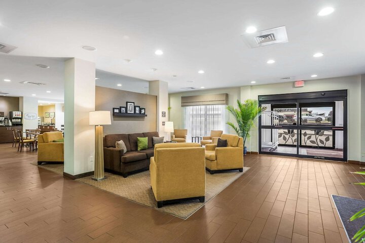 Sleep Inn & Suites Hannibal West