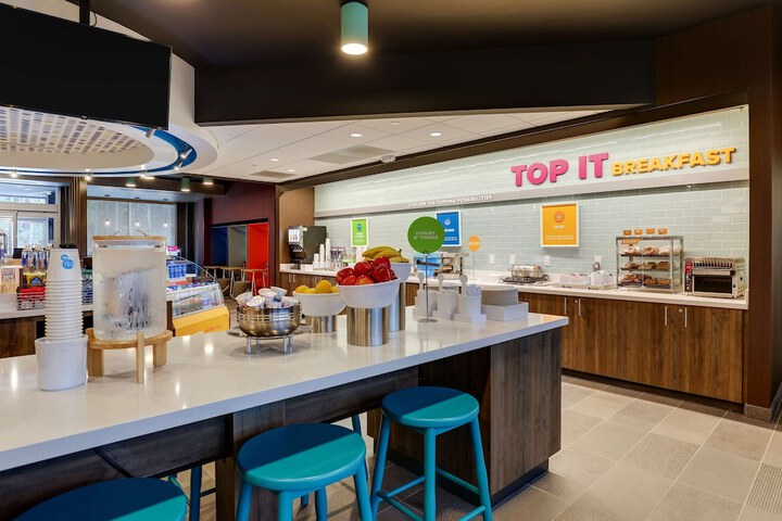 Tru by Hilton Raleigh Garner