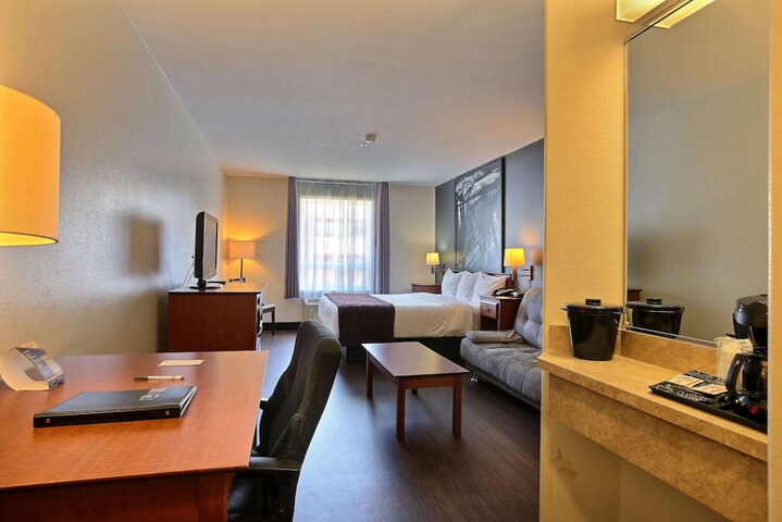 Super 8 by Wyndham Trois-Rivieres