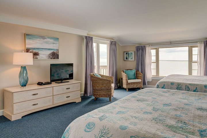 Room 3 of 10