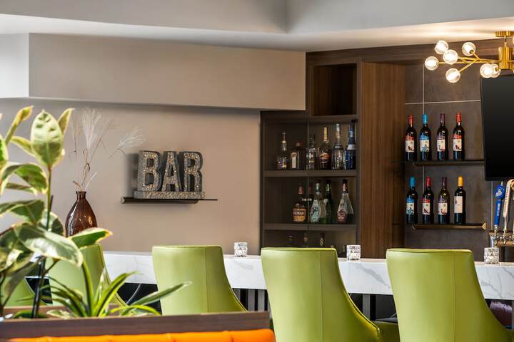 Crowne Plaza Saint John Harbour View by IHG