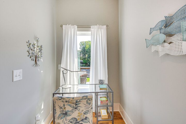 Waterfront Hartwell Apartment w / Dock Access!
