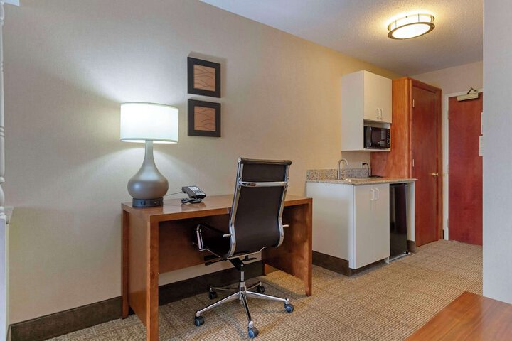 Room 9 of 31