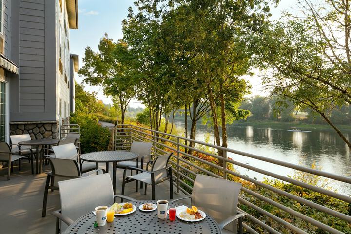 Holiday Inn Express Corvallis-On the River by IHG