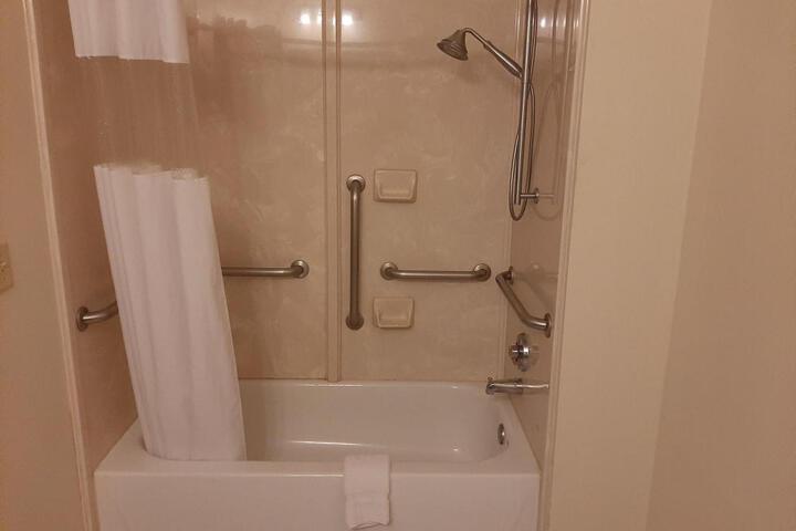 Baymont Inn and Suites Carthage