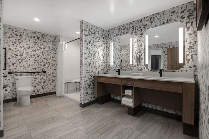 Home2 Suites by Hilton Anderson Downtown