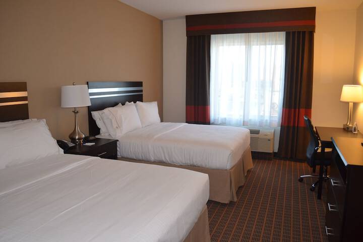 Room 9 of 48