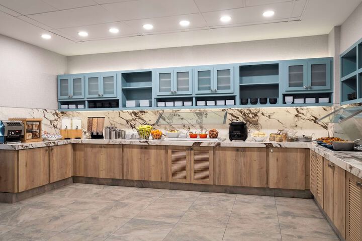 Hyatt Place Kansas City / Overland Park/Metcalf