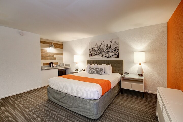 Room 31 of 37