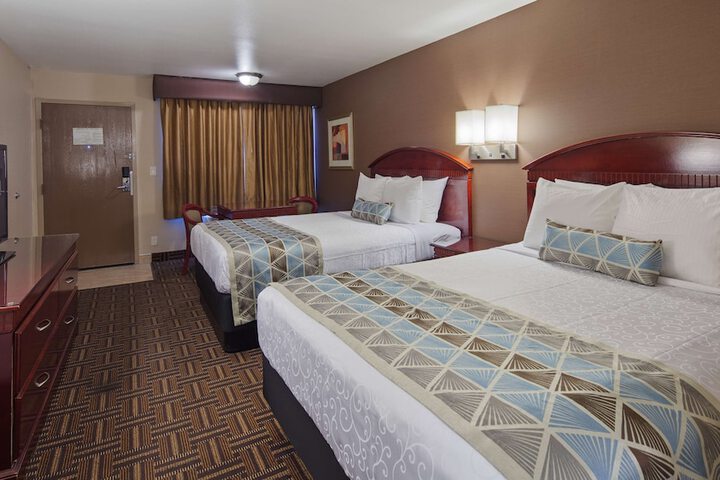 Room 17 of 21