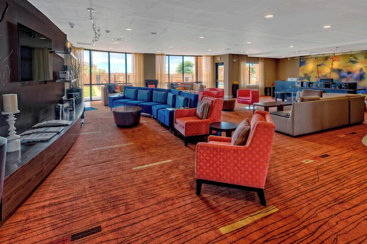 Courtyard by Marriott Midland