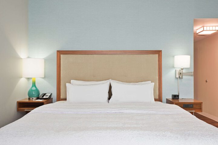 Hampton Inn & Suites North Huntingdon-Irwin