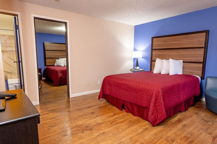 Room 17 of 23
