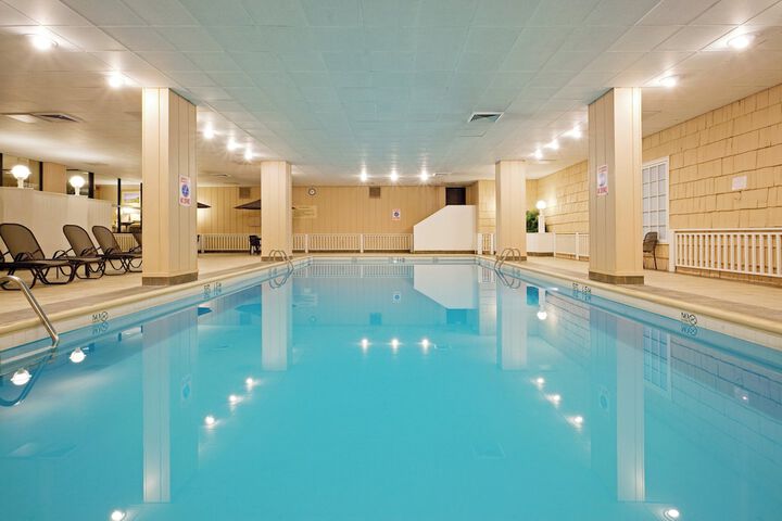 Pool 10 of 56
