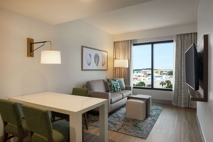 Room 54 of 121