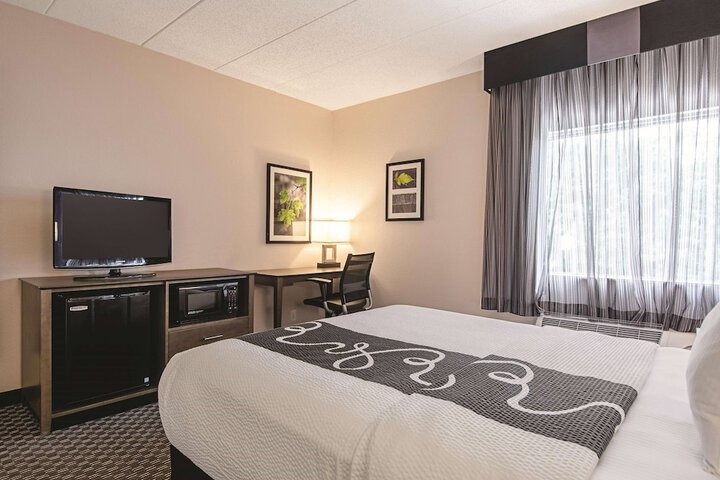 Room 19 of 41