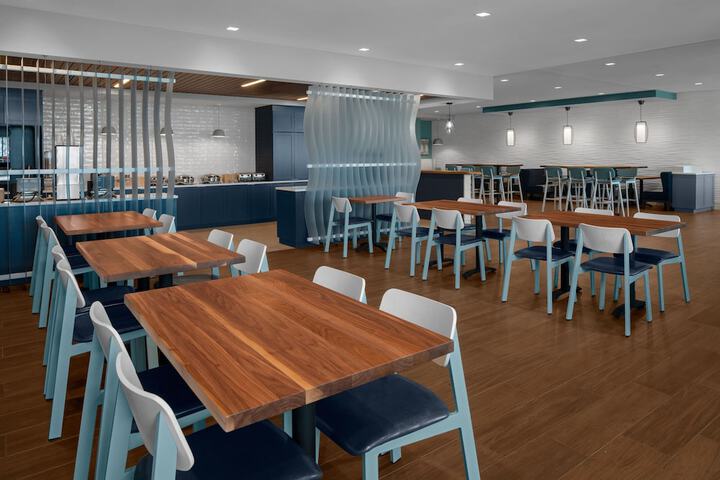 Breakfast/Coffee Service 38 of 49