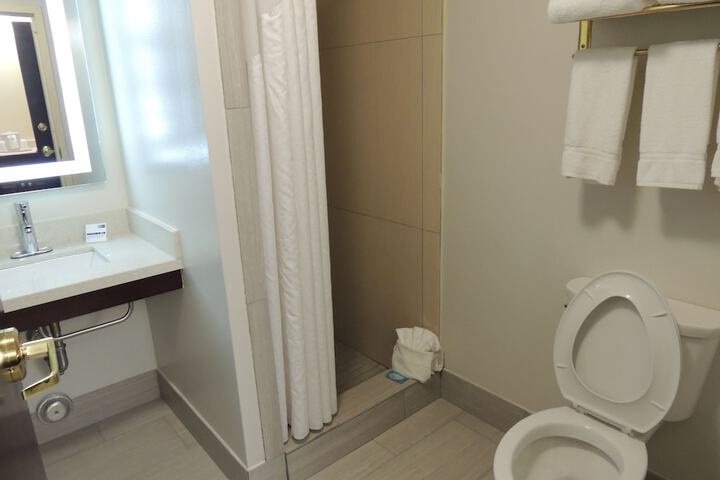 Room 68 of 88