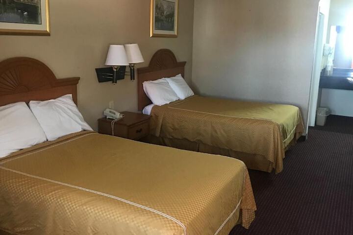 Room 19 of 30